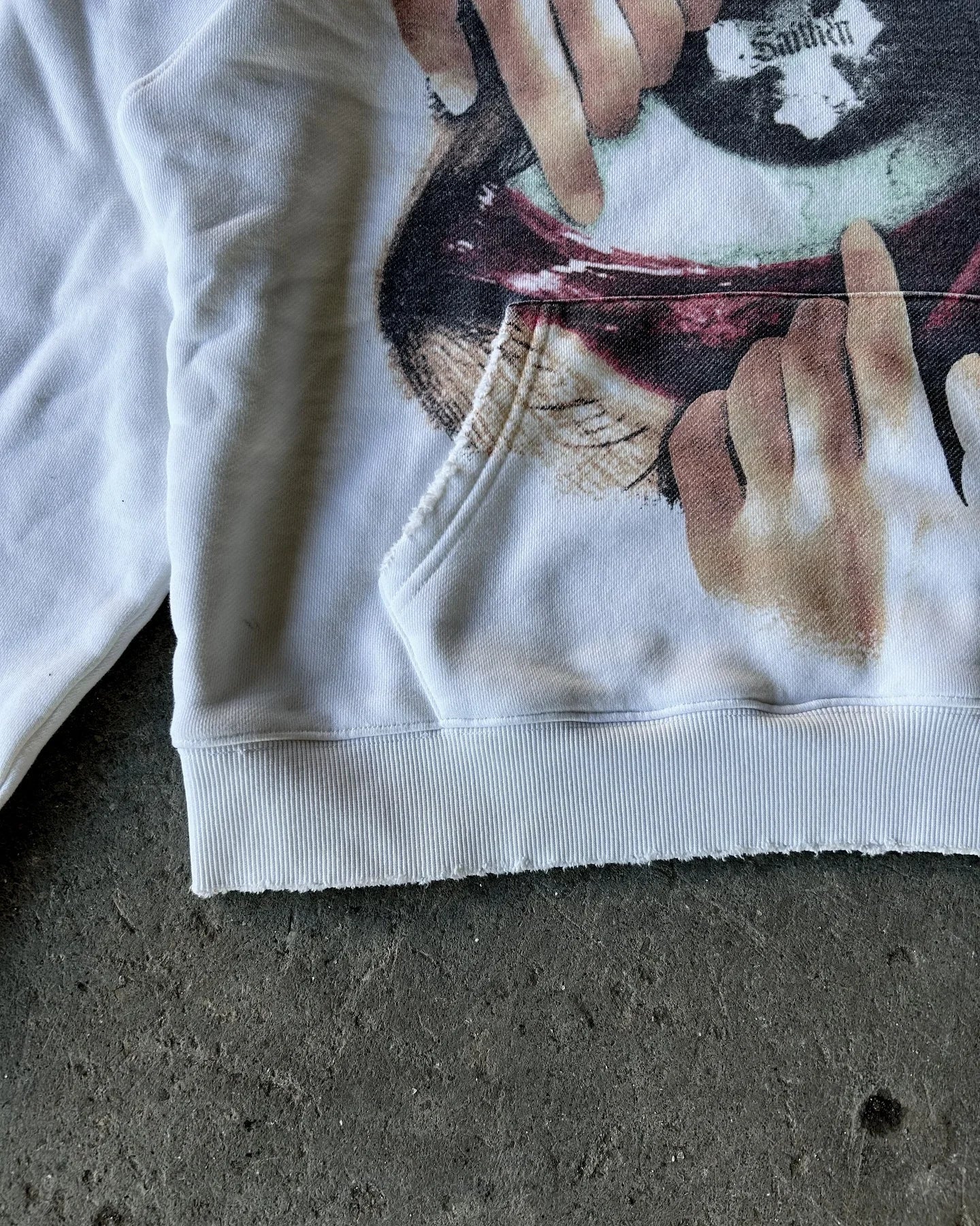 MadeForStyle Y2K Big Eyes Hoodie – Retro Streetwear Oversized Sweatshirt for Men & Women